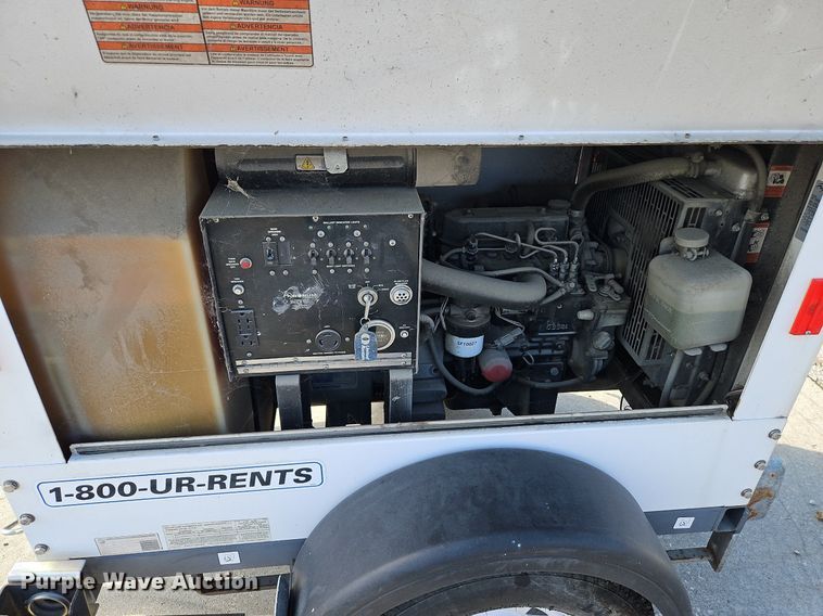 image for item LM9077 Magnum MLT3060M  light plant