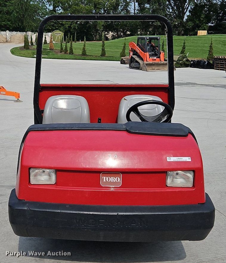 image for item LM9081 2010 Toro Workman HDX  utility vehicle
