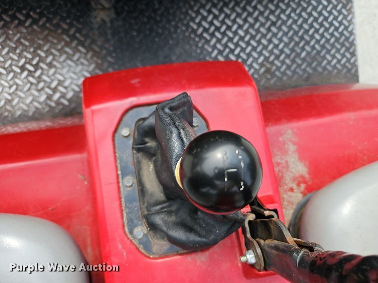 image for item LM9081 2010 Toro Workman HDX  utility vehicle