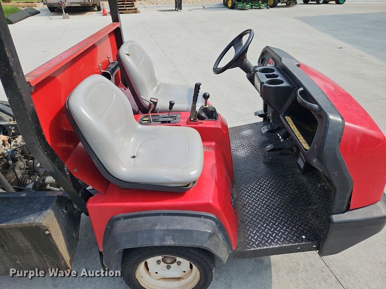 image for item LM9081 2010 Toro Workman HDX  utility vehicle