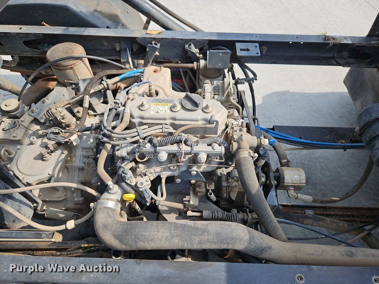 image for item LM9081 2010 Toro Workman HDX  utility vehicle