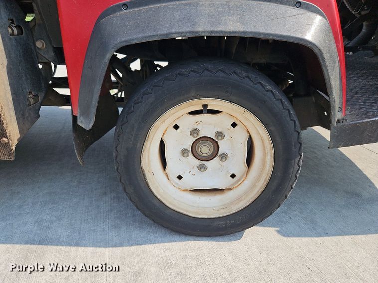 image for item LM9081 2010 Toro Workman HDX  utility vehicle