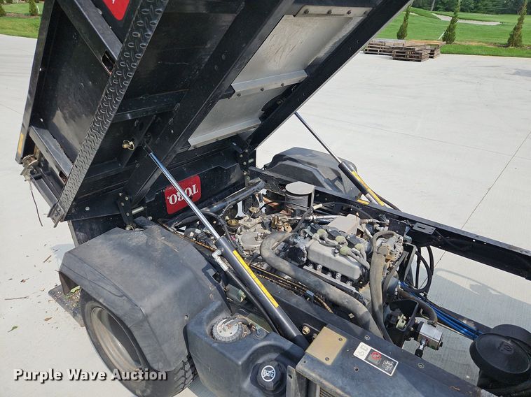 image for item LM9082 Toro Workman HDX  utility vehicle