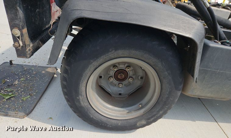 image for item LM9082 Toro Workman HDX  utility vehicle