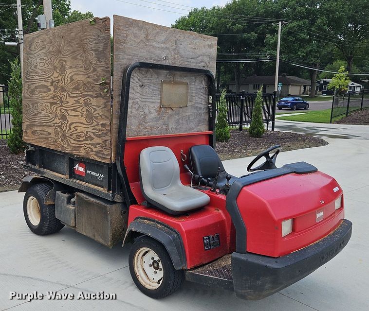 image for item LM9083 2010 Toro Workman HDX  utility vehicle