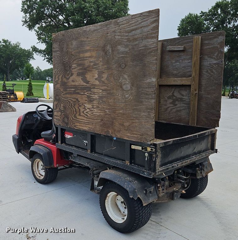 image for item LM9083 2010 Toro Workman HDX  utility vehicle