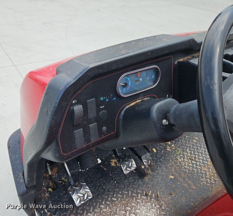 image for item LM9083 2010 Toro Workman HDX  utility vehicle