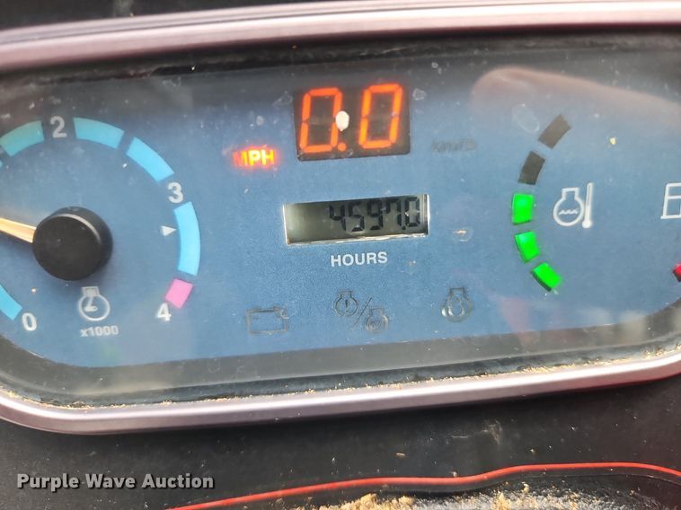 image for item LM9083 2010 Toro Workman HDX  utility vehicle