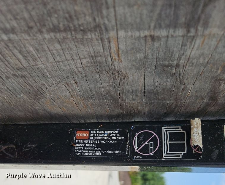 image for item LM9083 2010 Toro Workman HDX  utility vehicle