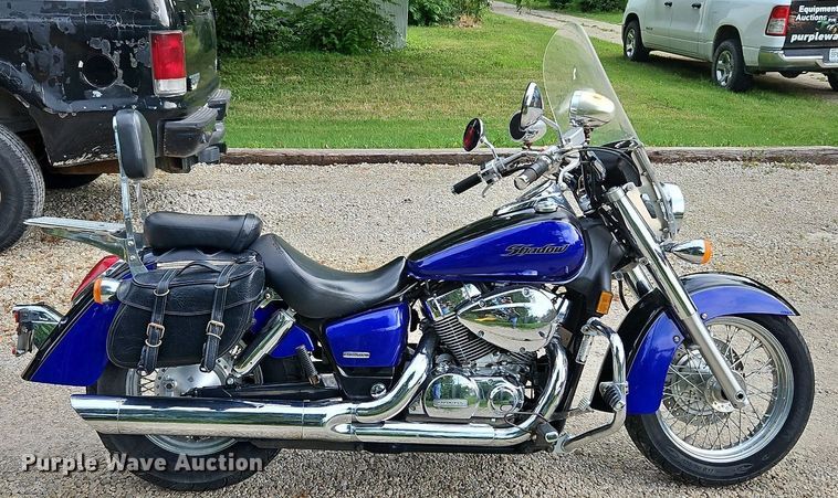 image for item LM9085 2004 Honda VT750  motorcycle