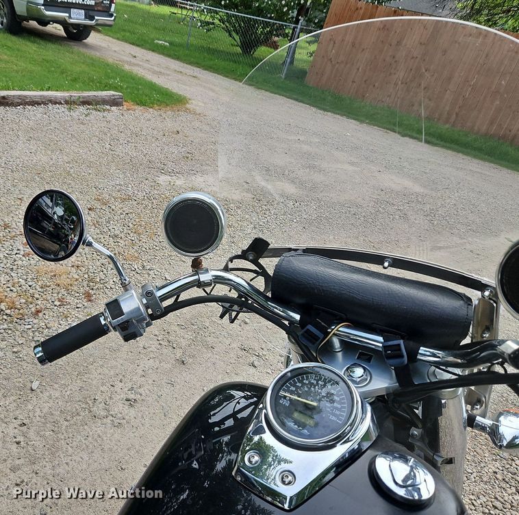 image for item LM9085 2004 Honda VT750  motorcycle