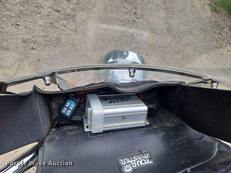 image for item LM9085 2004 Honda VT750  motorcycle