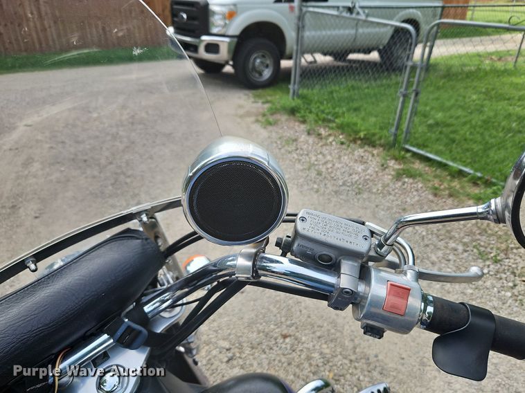 image for item LM9085 2004 Honda VT750  motorcycle