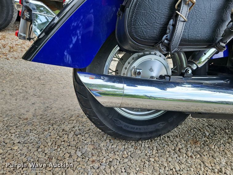 image for item LM9085 2004 Honda VT750  motorcycle