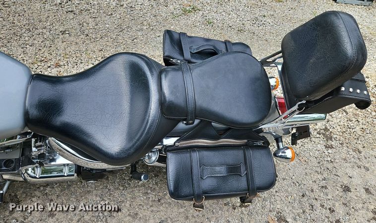 image for item LM9086 2005 Honda VTX1300R  motorcycle