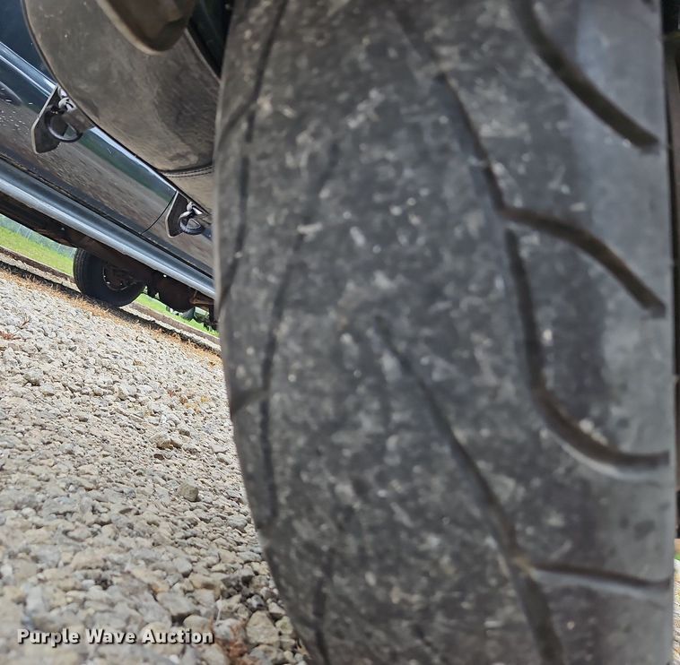 image for item LM9086 2005 Honda VTX1300R  motorcycle