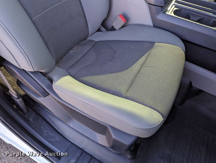 image for item LM9833 2019 Ford F150  SuperCrew pickup truck