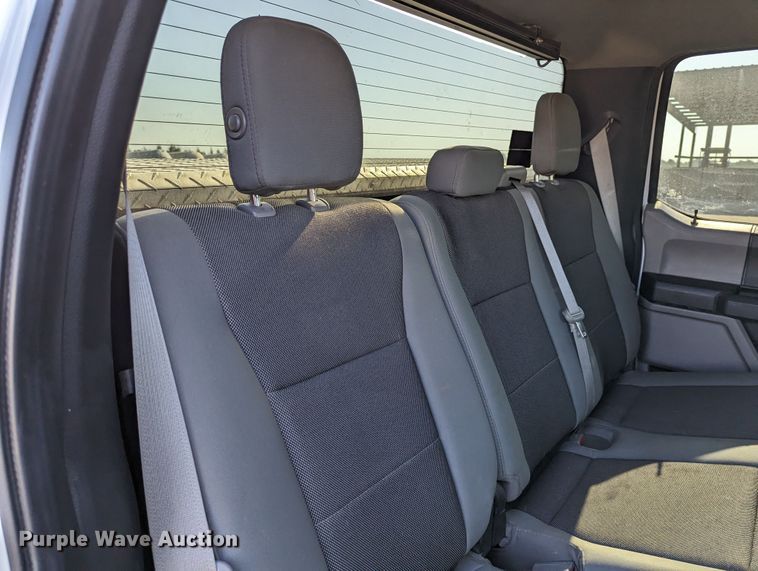 image for item LM9833 2019 Ford F150  SuperCrew pickup truck