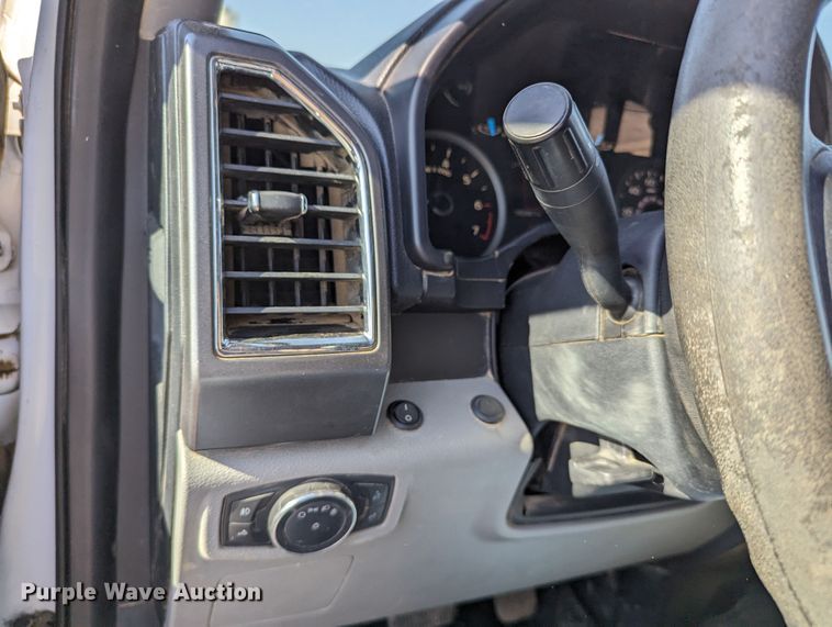 image for item LM9834 2016 Ford F150  SuperCrew pickup truck