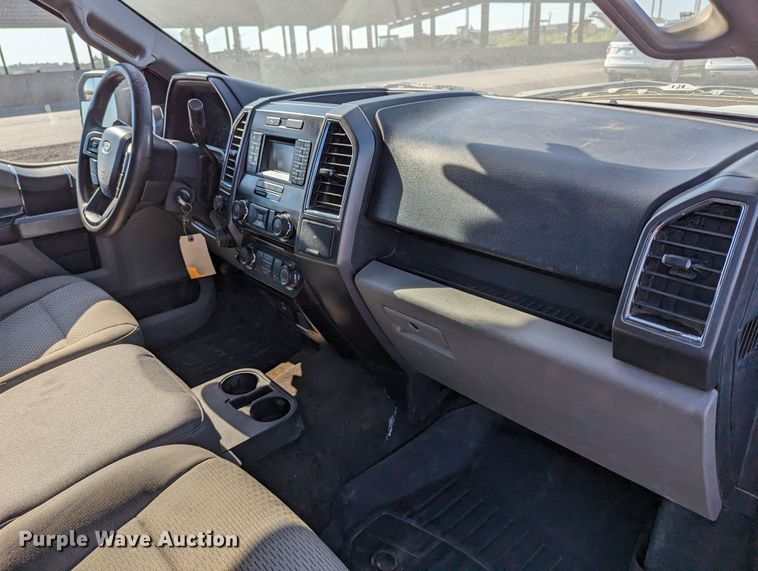 image for item LM9834 2016 Ford F150  SuperCrew pickup truck