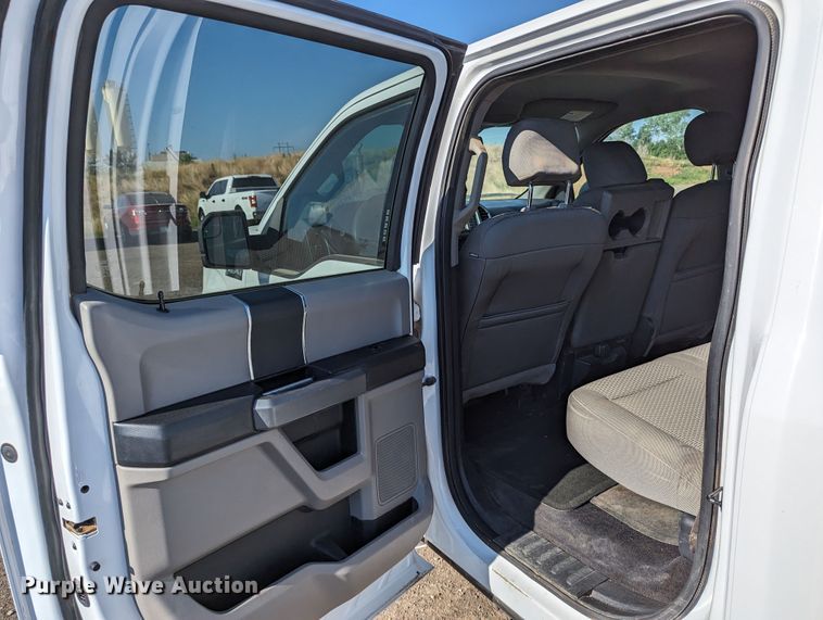 image for item LM9834 2016 Ford F150  SuperCrew pickup truck