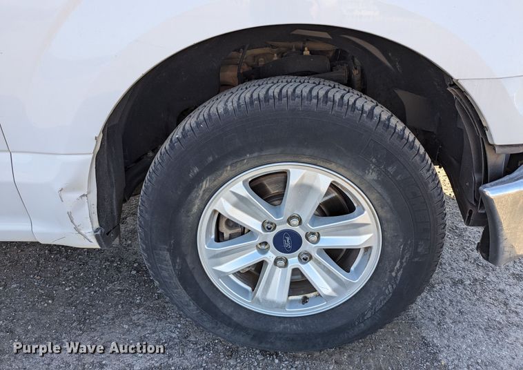 image for item LM9834 2016 Ford F150  SuperCrew pickup truck