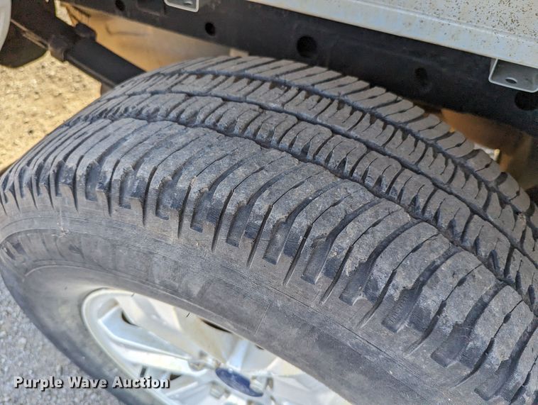 image for item LM9834 2016 Ford F150  SuperCrew pickup truck