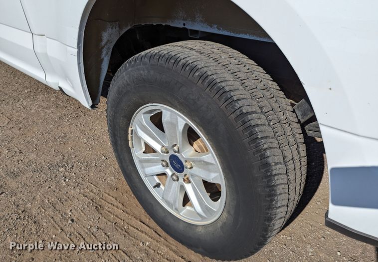 image for item LM9834 2016 Ford F150  SuperCrew pickup truck