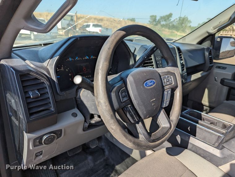 image for item LM9835 2018 Ford F150  SuperCab pickup truck