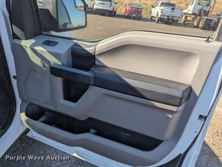 image for item LM9835 2018 Ford F150  SuperCab pickup truck