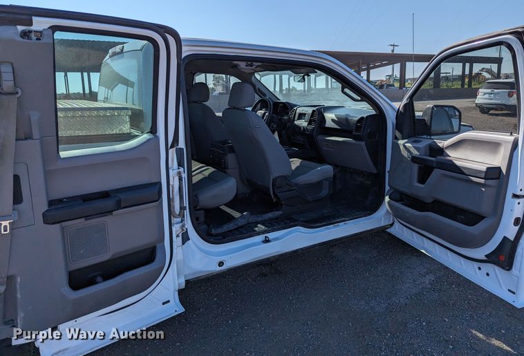 image for item LM9835 2018 Ford F150  SuperCab pickup truck