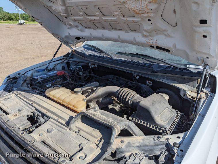 image for item LM9835 2018 Ford F150  SuperCab pickup truck