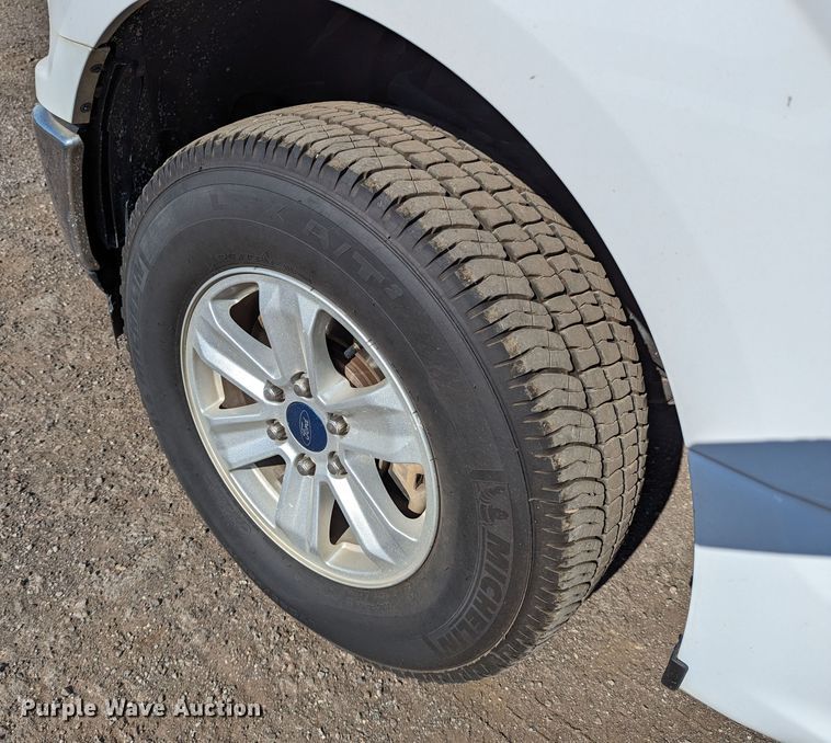 image for item LM9835 2018 Ford F150  SuperCab pickup truck