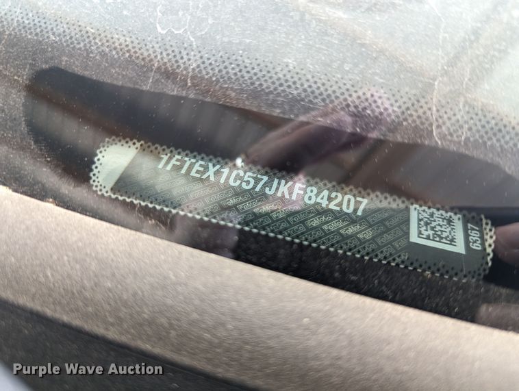 image for item LM9835 2018 Ford F150  SuperCab pickup truck