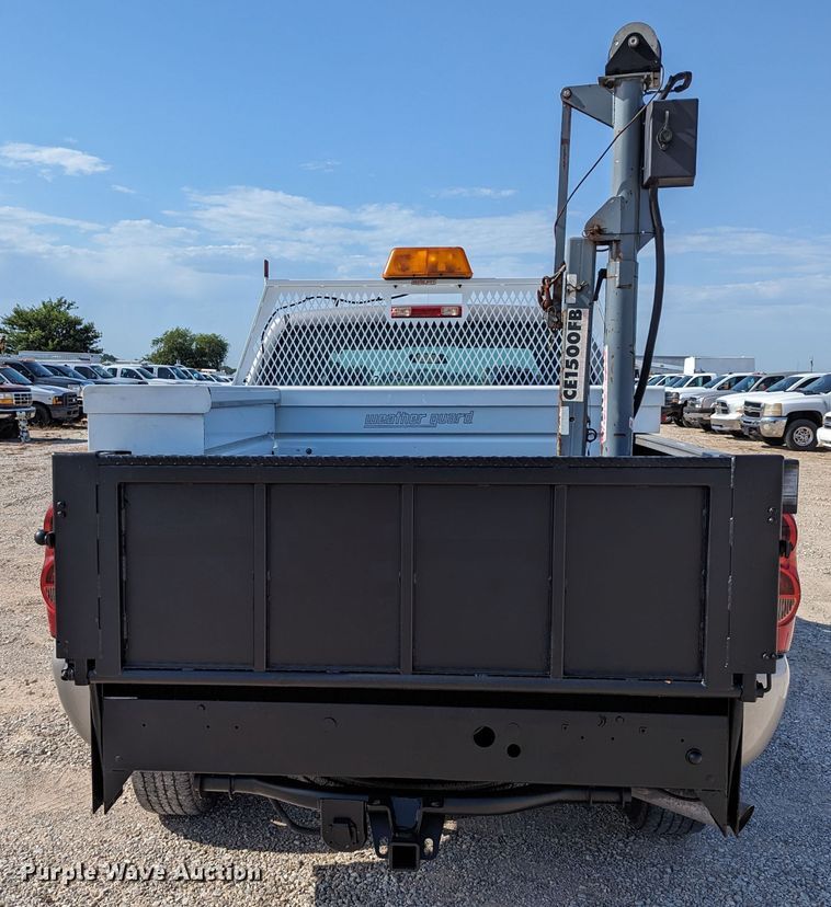 image for item LM9879 2006 Chevrolet Silverado 2500HD  Ext. Cab pickup truck