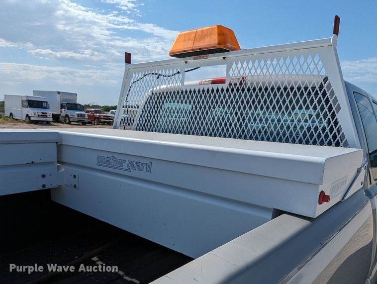 image for item LM9879 2006 Chevrolet Silverado 2500HD  Ext. Cab pickup truck