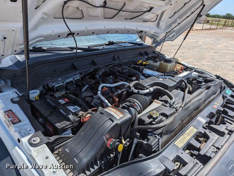 image for item LM9887 2015 Ford F550  Crew Cab utility / service truck