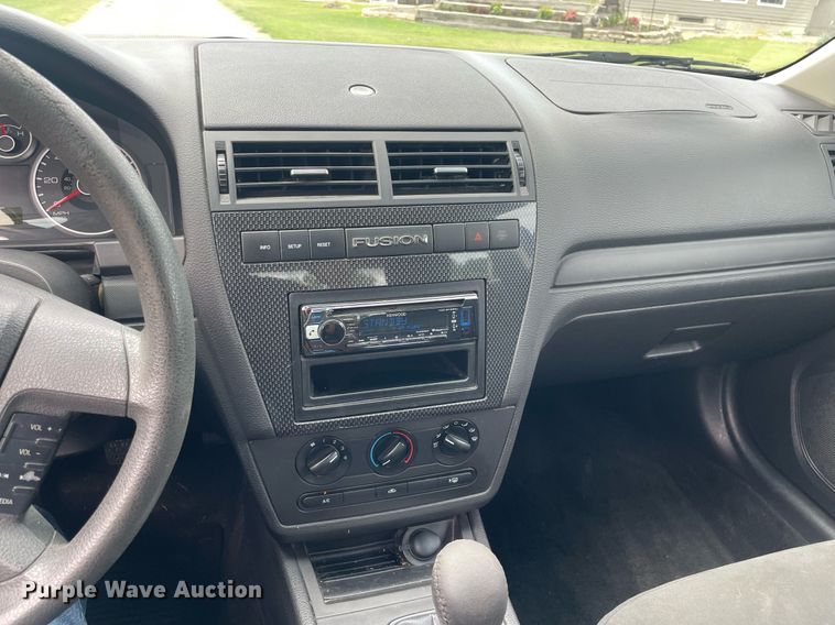 image for item LS9345 2007  Ford Fusion SE