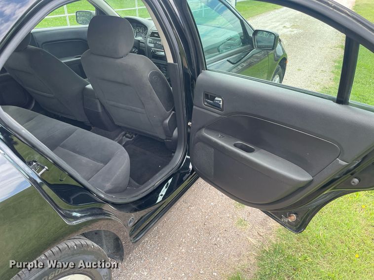 image for item LS9345 2007  Ford Fusion SE