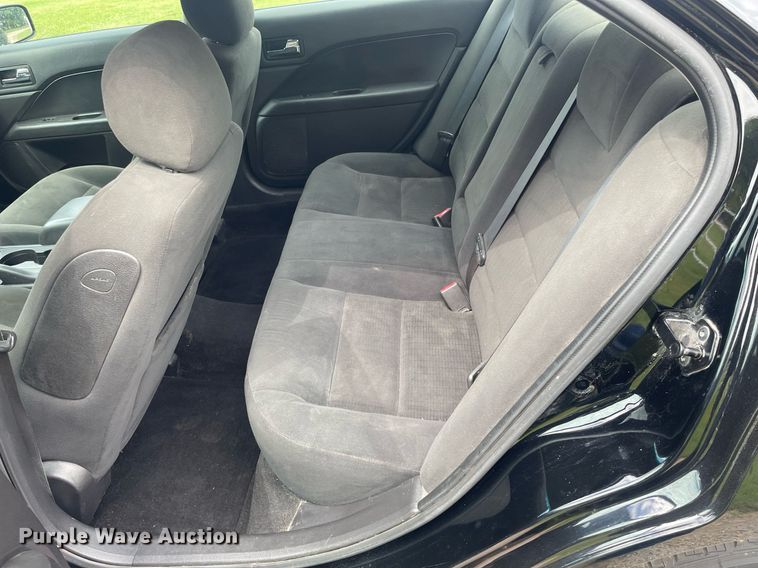 image for item LS9345 2007  Ford Fusion SE