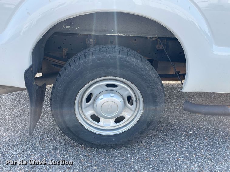 image for item LS9348 2012 Ford F250 Super Duty  pickup truck