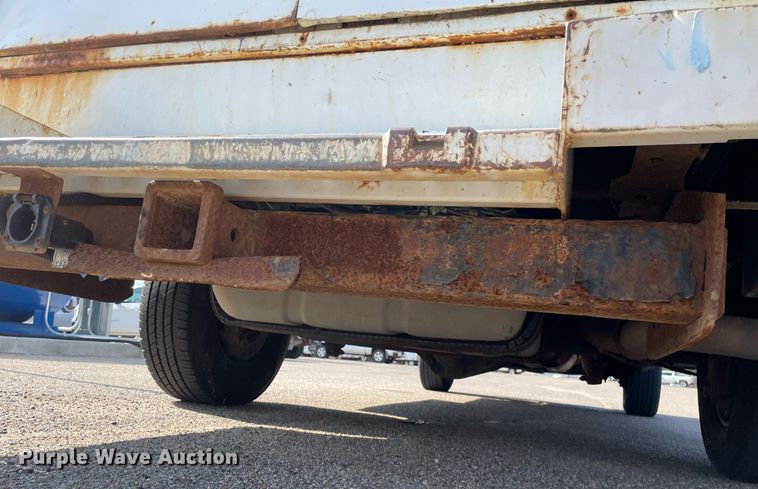 image for item LS9349 2011 Ford E350 Super Duty  utility van