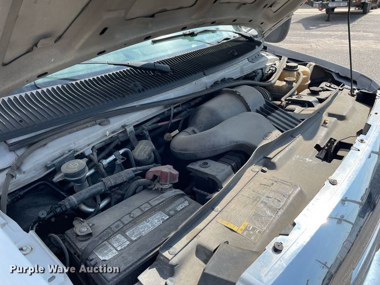 image for item LS9350 2010 Ford E350 Super Duty  utility van