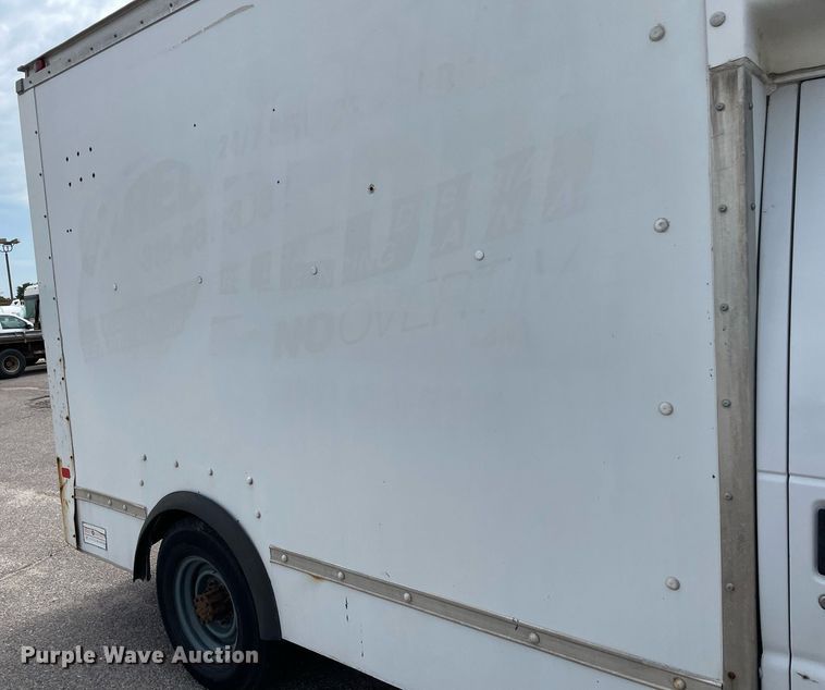 image for item LS9351 2007 Ford E350 Super Duty  box truck