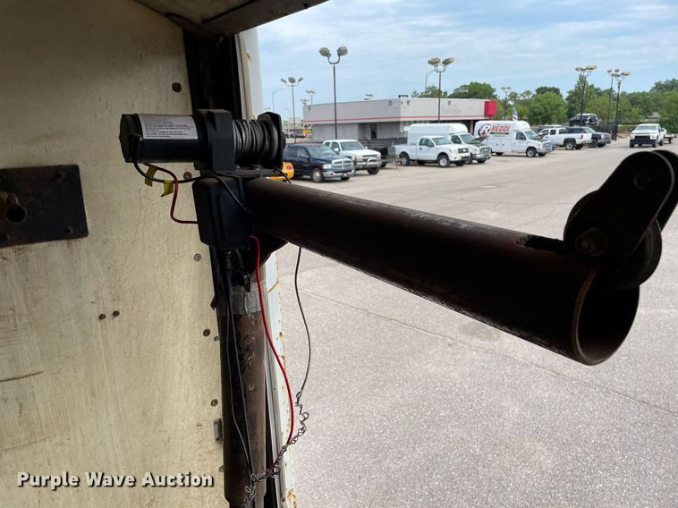 image for item LS9351 2007 Ford E350 Super Duty  box truck