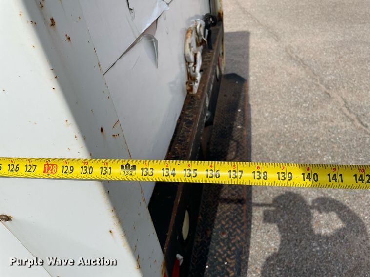 image for item LS9351 2007 Ford E350 Super Duty  box truck