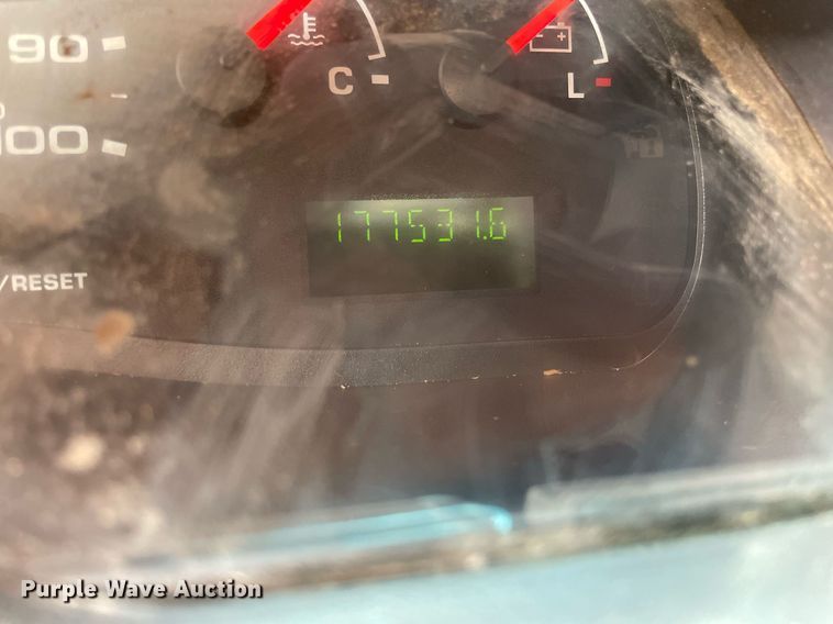 image for item LS9351 2007 Ford E350 Super Duty  box truck