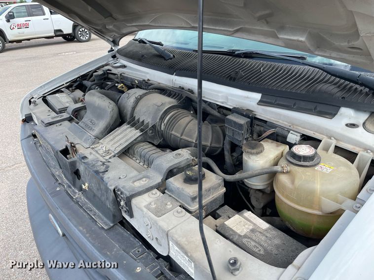 image for item LS9351 2007 Ford E350 Super Duty  box truck