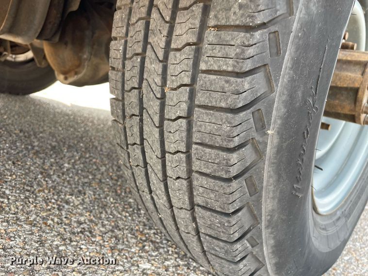 image for item LS9351 2007 Ford E350 Super Duty  box truck