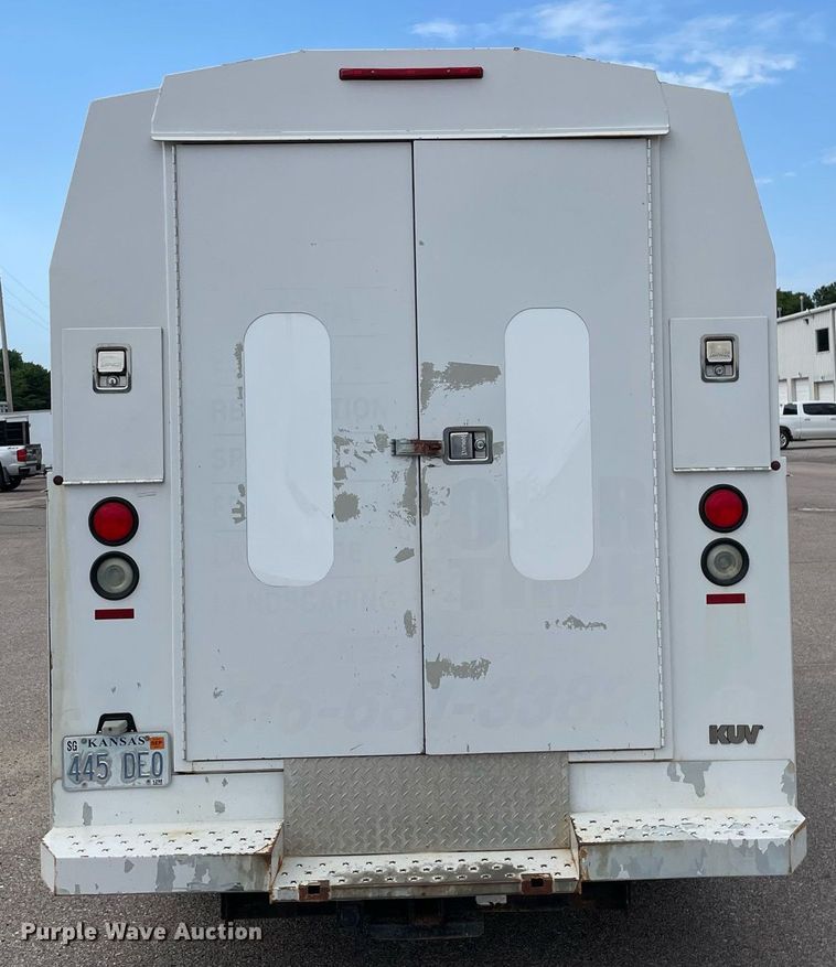 image for item LS9352 2010 Ford E350 Super Duty  utility van